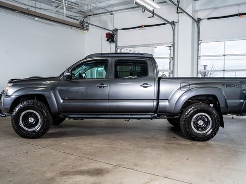 Used 2014 Toyota Tacoma 4x4 Double Cab image 8