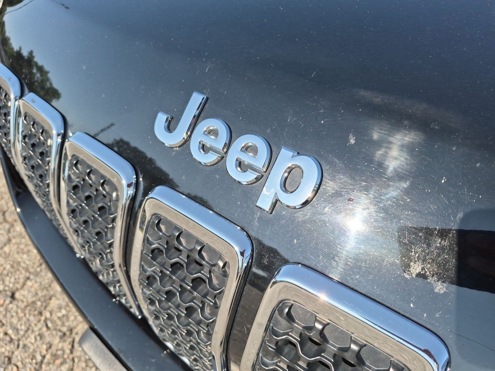 Used 2021 Jeep Cherokee Limited w/ Elite Package FWD image 33