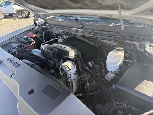 Used 2011 Chevrolet Silverado 2500 LT image 23