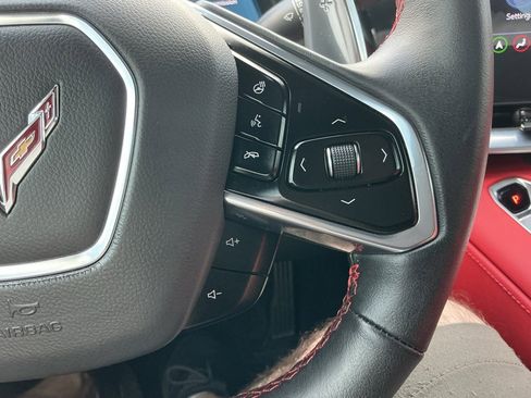 Used 2023 Chevrolet Corvette Stingray w/ Z51 Performance Package image 33