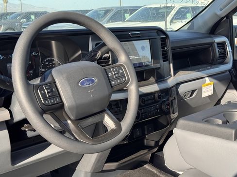 New 2025 Ford F250 XL w/ XL Chrome Package image 26