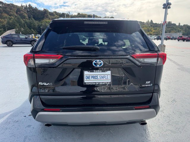 Certified 2024 Toyota RAV4 SE w/ Convenience Package AWD/4WD image 7