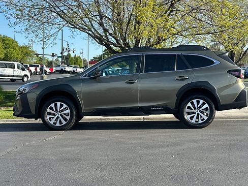 Used 2024 Subaru Outback Onyx Edition AWD/4WD image 5