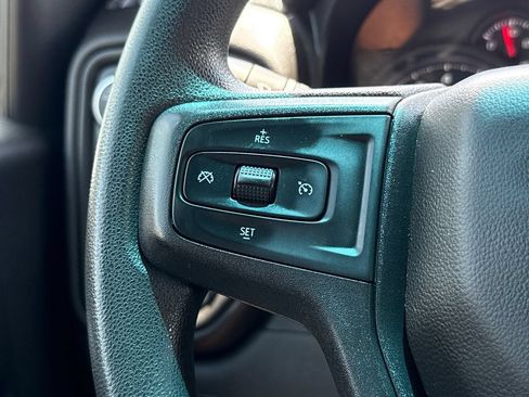 Used 2021 Chevrolet Silverado 1500 Custom Trail Boss AWD/4WD image 28