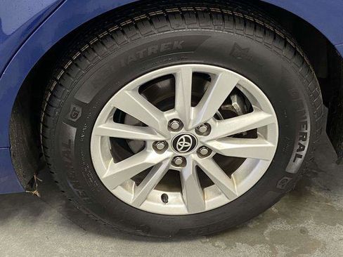 Certified 2025 Toyota Camry LE image 9