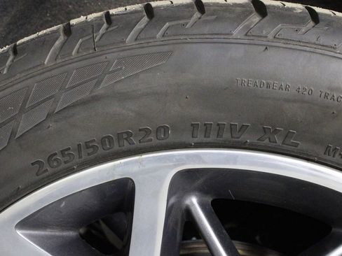 Used 2021 Jeep Grand Cherokee Limited w/ Sun & Sound Group image 45