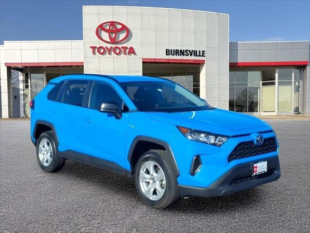 Certified 2021 Toyota RAV4 LE AWD/4WD image 1