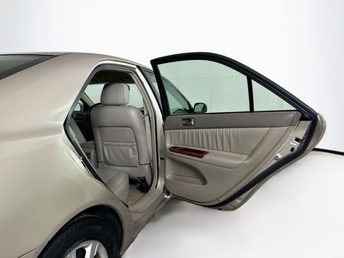 Used 2006 Toyota Camry XLE FWD image 27