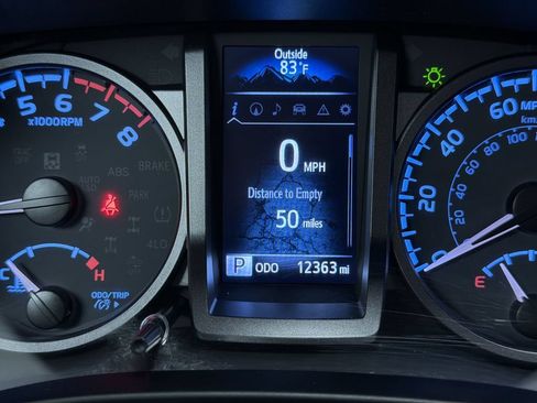 Certified 2023 Toyota Tacoma TRD Sport w/ TRD Premium Sport Package AWD/4WD image 26