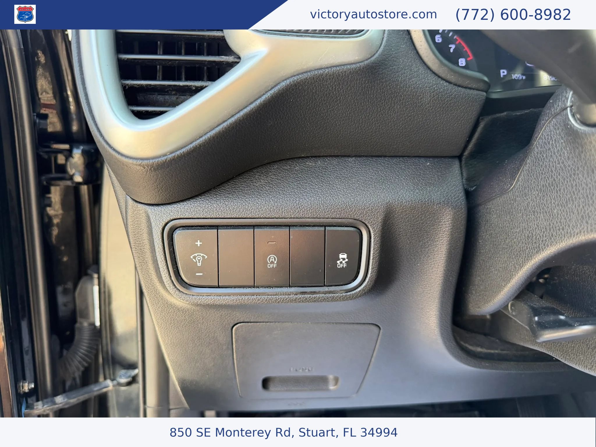 Used 2020 Kia Soul LX FWD image 30
