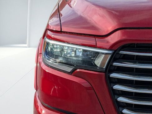 New 2026 RAM 1500 Laramie w/ Laramie Preferred Package AWD/4WD image 9