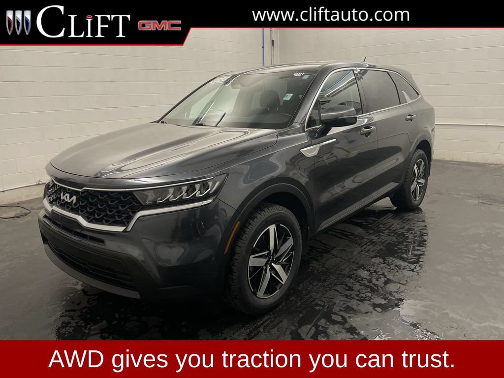 Used 2023 Kia Sorento LX AWD/4WD image 1