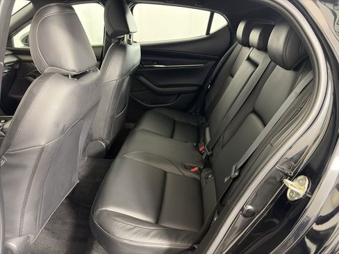 Used 2024 MAZDA MAZDA3 s image 7