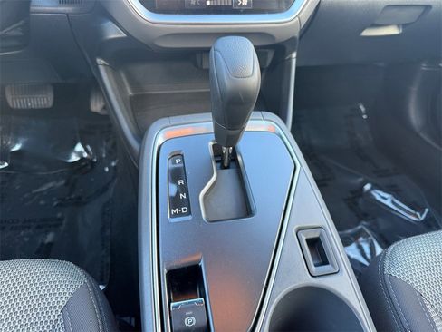 Used 2024 Subaru Crosstrek 2.0i Premium w/ Popular Package #4 image 11