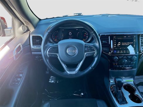 Certified 2020 Jeep Grand Cherokee Laredo w/ Laredo X Package image 22