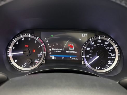 Used 2023 Toyota Highlander XLE AWD/4WD image 21