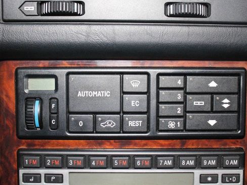 Used 1991 Mercedes-Benz 500 SL 500 SL 2dr Convertible image 13