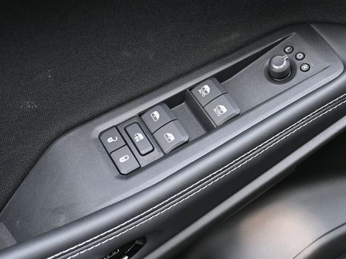 New 2026 Jeep Cherokee Laredo AWD/4WD image 15