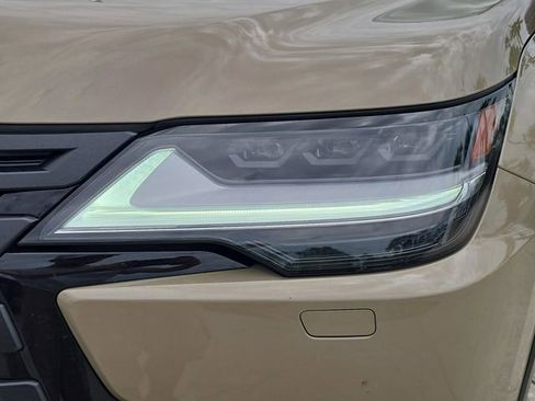 Used 2025 Lexus LX 700h Overtrail w/ Accessory Package (Z1) AWD/4WD image 6