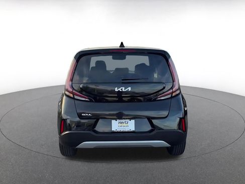 Used 2025 Kia Soul LX w/ LX Technology Package image 12