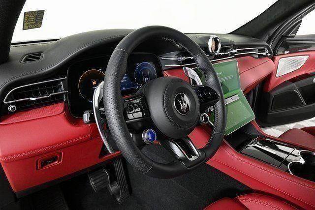 New 2025 Maserati Grecale GT AWD/4WD image 8
