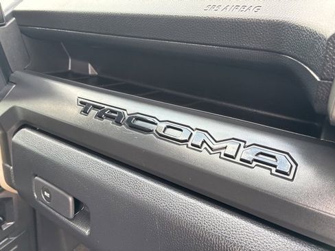 Used 2024 Toyota Tacoma SR image 26