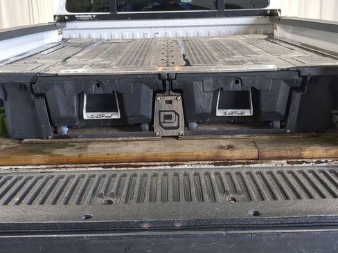 Used 2016 Ford F250 XLT image 34