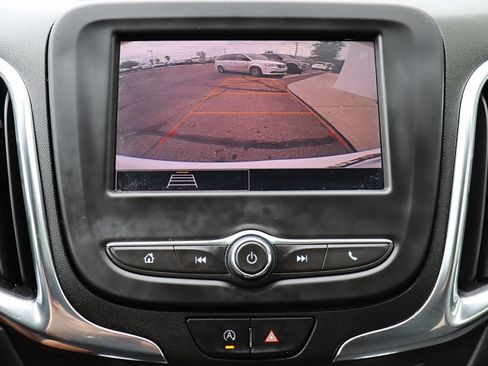 Used 2022 Chevrolet Equinox LT FWD image 48
