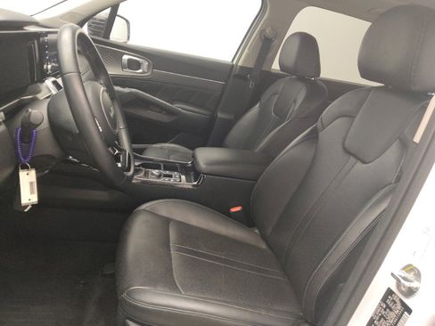 Used 2022 Kia Sorento SX image 17