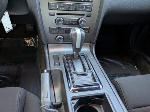Used 2014 Ford Mustang V6 image 19