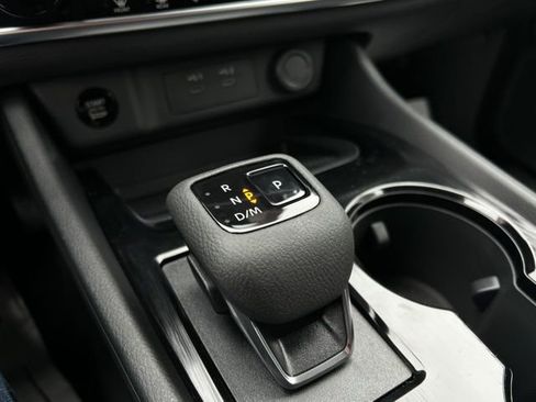 New 2026 Nissan Rogue SV AWD/4WD image 34