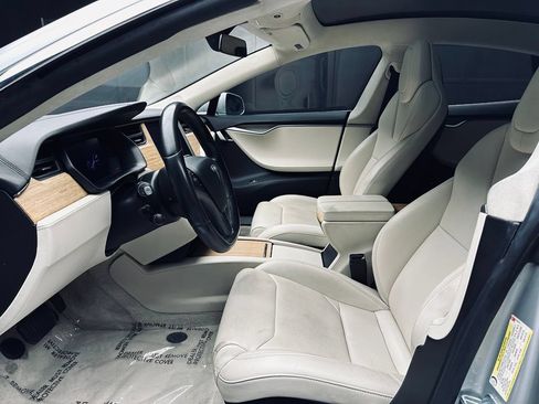 Used 2018 Tesla Model S 100D AWD/4WD image 18