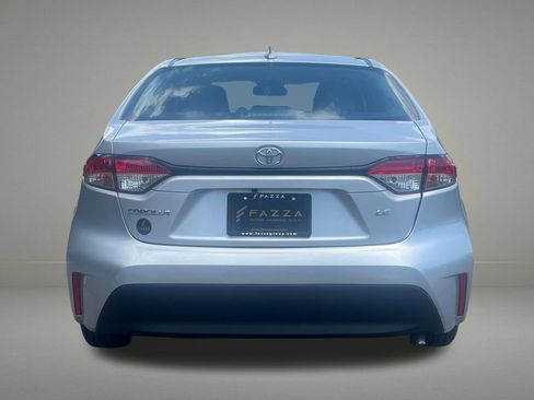 Used 2024 Toyota Corolla LE FWD image 4