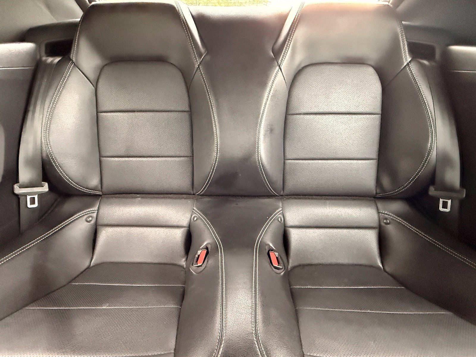 Used 2021 Ford Mustang Premium RWD image 39