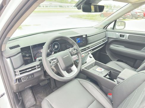 New 2025 Hyundai Santa Fe Limited image 13