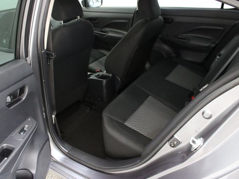 Used 2020 Nissan Versa S FWD image 25