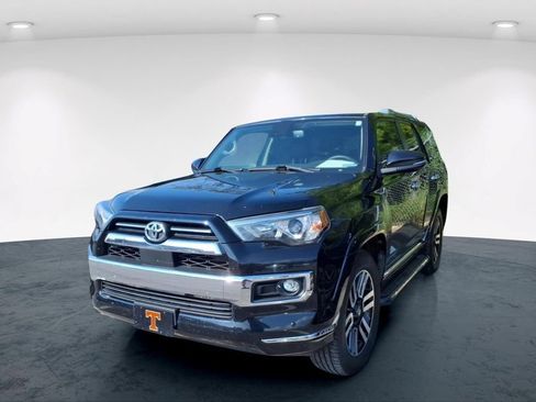 Used 2021 Toyota 4Runner Limited AWD/4WD image 4