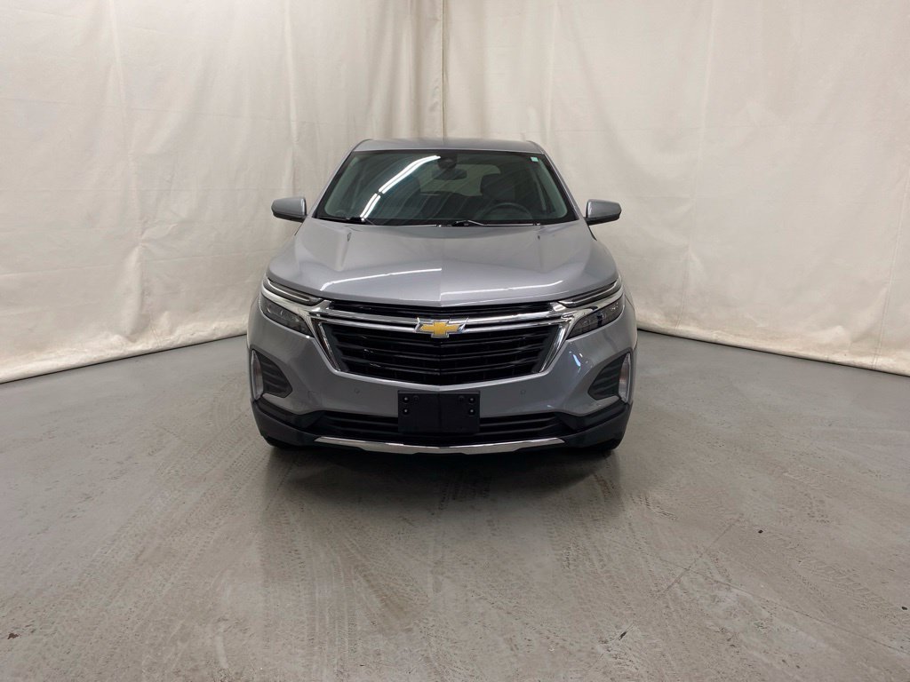 Used 2024 Chevrolet Equinox LT AWD/4WD image 3