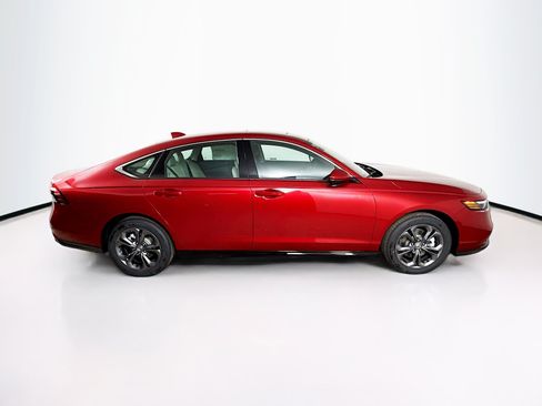 New 2026 Honda Accord EX-L image 2