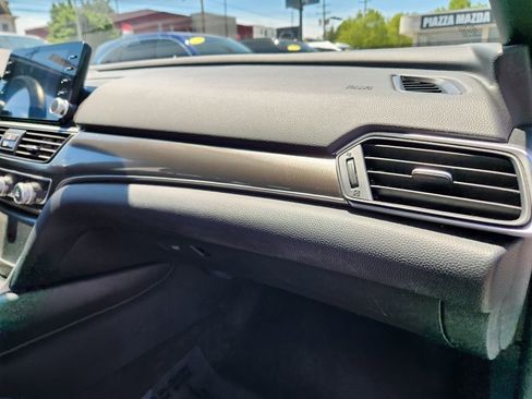 Used 2020 Honda Accord Sport image 17
