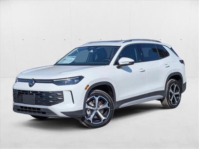 New 2025 Volkswagen Tiguan SE