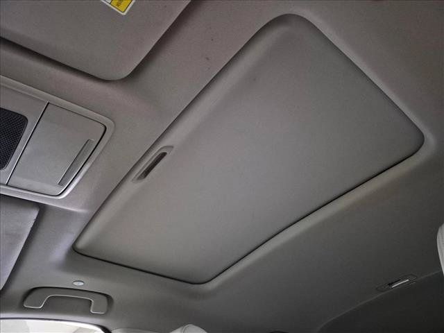 Used 2024 Honda CR-V EX-L image 23