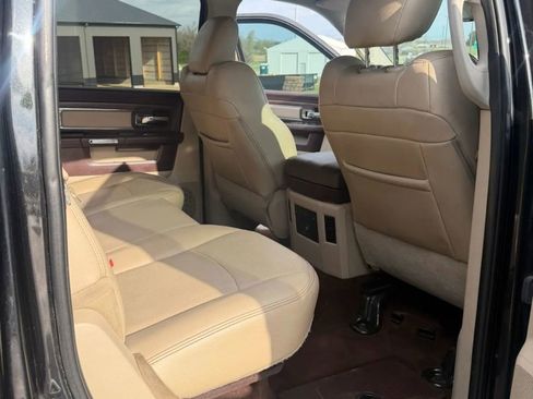 Used 2017 RAM 2500 Laramie w/ Off Road Package image 16