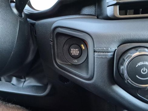 New 2026 Jeep Wrangler Unlimited Rubicon AWD/4WD image 21