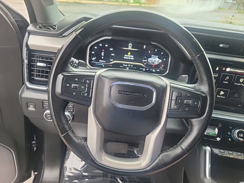 Used 2023 GMC Sierra 1500 Denali w/ Denali Reserve Package AWD/4WD image 28