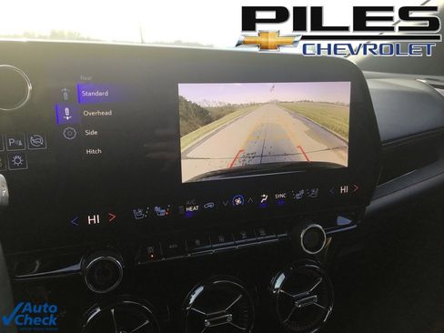 Used 2024 Chevrolet Blazer EV RS image 44