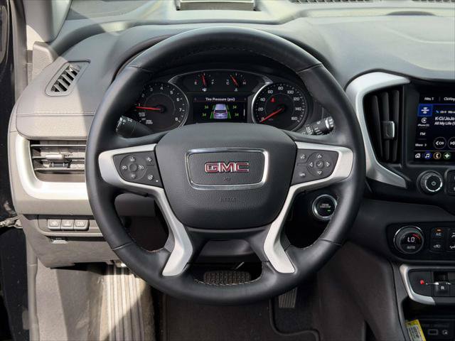 Used 2023 GMC Terrain SLT w/ Tech Package AWD/4WD image 17