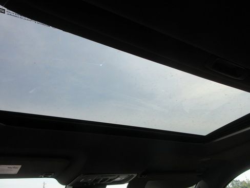 New 2026 GMC Sierra 2500 Denali w/ Denali Reserve Package image 16