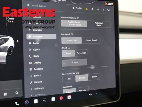 Used 2021 Tesla Model Y Long Range image 17