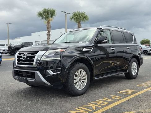 Used 2023 Nissan Armada SV RWD image 2